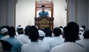 Salat Tarawih Berjamaah, Kepala Lapas Cibinong Ajak Warga Binaan untuk Perbanyak Ibadah