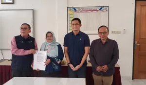 Melihat Sertijab Kepsek SMAN 7 Depok : Estafet Kepemimpinan dari Mamad Mahpudin ke Teti Susanti