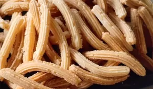 Tekstur Renyah, Gurih, dan Wangi dari Kue Kecipir Wijen Ini Bakalan Jadi Cemilan Favorit Saat Lebaran!