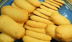 Bingung Putih Telur Diapain? Bisa Buat Kue Kering Lidah Kucing yang Gurih, Manis, dan Renyah Untuk Lebaran!
