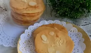 Jangan Buat Lidah Kucing Aja, Ayo Coba Almond Crispy Cookies dari Sisa Putih Telur Ini!