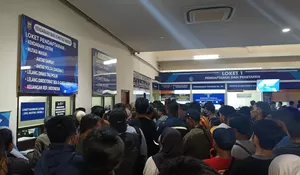 Melongok Program Pemutihan Pajak di Samsat Kota Depok : Nunggaknya 12 Tahun Bayarnya Setahun, Penambahan Petugas Dibutuhkan