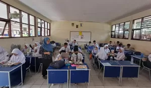 Melihat Pelaksanaan Program MBG di SMPN 28 Depok : Ramadan Usai, Giliran 710 Peserta Didik Santap Makan Bergizi