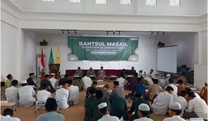 Pesantren Al-Hamidiyah Gelar Bahtsul Masail Se-Jabodetabek : Pererat Ukhuwah Ma’hadiyah Nahdliyah