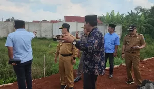 Supian Suri Sidak Perumahan Al Fatih di Pasir Purih, Janji Kembali Fungsikan Situ Gugur