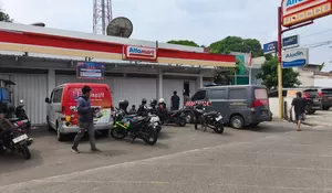 Mesin ATM Minimarket di Pasir Putih Depok Dibobol : Mesin Dilas, Uang Ratusan Juta Nyaris Melayang 