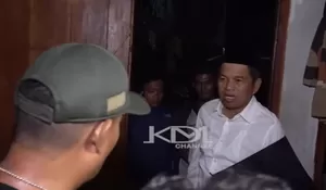 Dedi Mulyadi Berikan Bantuan Rp40 Juta untuk Rumah Terdampak Paling Parah Longsor di Megamendung