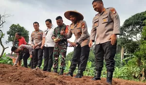 Polres Metro Depok Tanam Jagung, Kombes Abdul Waras : Manfaatkan Lahan, Target Satu Hektare Satu Ton 