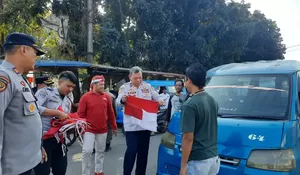 Bupati Rudy Susmanto Sebar Bendera Merah Putih ke Seluruh Wilayah Bogor