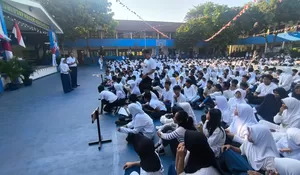 HUT ke 80 RI, Siswa SMPN 4 Depok Pupuk Rasa Nasionalisme