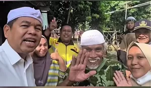 Lihat Emak-Emak Memungut Sumbangan untuk Bangun Masjid di Jalan Kota Bekasi, Dedi Mulyadi: Pembangunan Jadi Tanggungan Saya