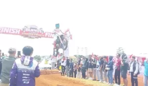 Ratusan Pembalap Grasstrack Adu Cepat di Sirkuit Pakansari