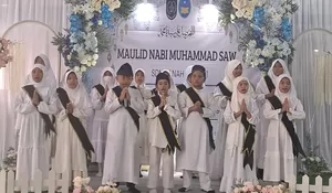 Semarak Maulid Nabi Muhammad SAW di SDN Tanah Baru 1 : Momentum Penguatan Karakter Religius dan Akhlakul Karimah