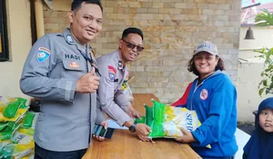 Tekan Inflasi, Polres Metro Depok Gelar Gerakan Pangan Murah Serentak di Seluruh Polsek Jajaran : Ini Jenis Sembako yang Dijual