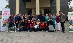 Akhir Pekan! Aparatur Kelurahan Duren Mekar Depok dan Puluhan Warga Jaga Kebugaran Lewat Senam Aerobics