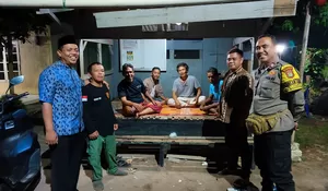 Kelurahan Curug Depok Hidupkan Kembali Siskamling Warga : Suasana Guyub Perketat Keamanan Wilayah