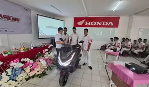 Astra Honda Berbagi Ilmu Bersama SMK Bisnis dan Teknologi Bekasi