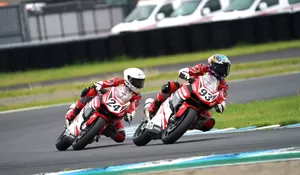 Astra Honda Incar Gelar Juara ARRC 2025 di Sepang! Arbi dan Adenanta Siap Kunci Kemenangan Bersama CBR Series