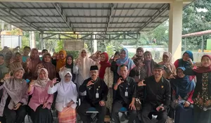 Ikhtiar Besar untuk Anak-anak Kelurahan Pondok Jaya Depok : Bunda Paud  Rapat di Aula Kelurahan
