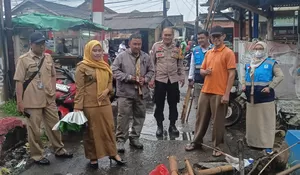 Jembatan Assalafiyah di Kelurahan Cipayung Jaya Depok Ditutup Sementara, Warga Diminta Gunakan Jalur Alternatif