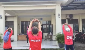 Terobosan Pelayanan Kelurahan Bojongsari Depok di Akhir Pekan, Bugarkan Badan Lewat Senam Pagi