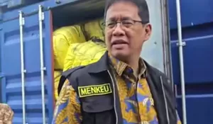 Menkau Purbaya Sidak Gudang Impor Pakaian Ilegal di Cikarang, Tegaskan Komitmen Berantas Tuntas