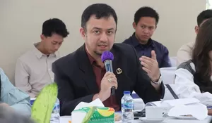 Jangan Bergaya Mewah, Farabi : Kader Golkar Depok Wajib Turun ke Masyarakat