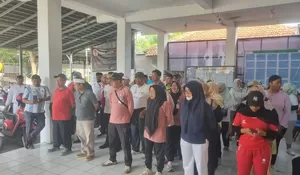 ASN Kelurahan Se-Kecamatan Sawangan Depok Jaga Kebugaran Jasmani di Pasir Putih, Jalan Kaki hingga Tiga Kilometer