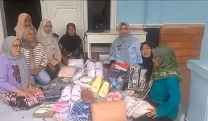 RW20 Kelurahan Mekarjaya Depok Galang Bantuan Banjir : Tak Ada Barang Bekas Pakai, Simbol Harapan dan Doa