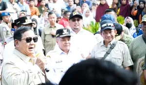 Mendagri Tito Dampingi Presiden Prabowo Meninjau Sejumlah Lokasi Terdampak Bencana di Sumatera Barat