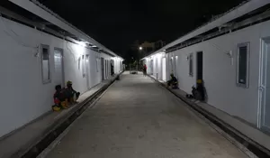 Menteri PKP Apresiasi Percepatan Pembangunan 324 Huntara di Kawasan Senen, Jakarta