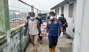 Coba Bunuh Diri, Pria Paruh Baya di Bogor Dilarikan ke Rumah Sakit, Ini Penyebabnya