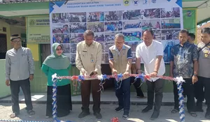 Pabrik Aqua Ciherang Bangun Fasilitas Air Bersih untuk Warga