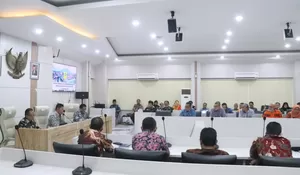 Urus Pencemaran Lingkungan dan Banjir, Pj Wali Kota Bogor Gani Muhamad Sepakati Kerja Sama dengan Kabupaten Bogor