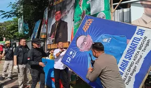 Masa Tenang Pemilu 2024, Bawaslu dan Pemkot Bogor Berangus APK ke Kampung-kampung