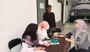 Sukseskan Pemilu 2024, Tim Medis Puskesmas Kecamatan Cijeruk Berikan Layanan Kesehatan Petugas