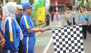 Gerak Jalan HUT ke 27 Kota Bekasi, Gani Muhamad : Motivasi Aparatur untuk Jaga Kebugaran Tubuh