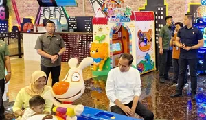 Akhir Pekan, Presiden Jokowi Momong Cucu ke Mal Botani Square Bogor, Ajak ke Tempat Permainan Anak