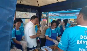 Relawan Bogor Glowing Gelar Buka Puasa Bersama di Terminal Baranangsiang Bogor, Dokter Rayendra: Insya Allah Tetap Berbagi ke Masyarakat