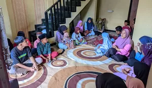 Tumbuhkan Sinergi, Yayasan Ibnu Rusy & Katar Gelar Pemberian Santunan 50 Yatim Piatu Desa Ciburayut