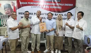 Dokter Rayendra Ambil Formulir Penjaringan Balon Wali Kota Bogor dari Partai Gerindra
