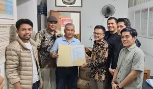 Daftar ke KPU Bawa 62 Ribu Dukungan, Bapaslon Tatang Riqqi Panaskan Persaingan Pilkada 2024 di Purwakarta Lewat Jalur Perseorangan