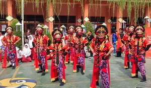 Gelar Kegiatan P5, SDN Kondangjaya 3 Karawang Hadirkan Festival Tari Indonesia