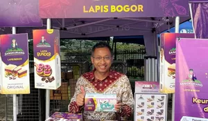 Cari Oleh-oleh Khas dan Unik? Ada Donat Kukus Bubble Gum ala Lapis Bogor Sangkuriang Bisa Banget Kamu Coba