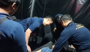 Nonton Konser Musik Iwan Fals, Puluhan Penonton Kekurangan Oksigen Akibat Berdesakan