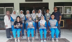Ikuti Berbagai Kejuaraan Tingkat Kabupaten, SMPN 7 Purwakarta Borong 7 Piala