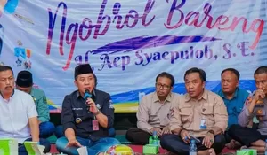 Bupati Karawang Aep Syaepuloh dengar Keluhan Warga Batujaya Lewat Ngobras