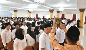 Ratusan Pantarlih Telukjambe Timur buat Pilkada 2024 Karawang Resmi Dilantik