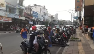 Sempat Liar, Kini Lahan Parkir Jalan Jenderal Sudirman Purwakarta Diambil Alih Dishub