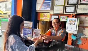 Cara Unik Agen BRILink di Gresik Jawa Timur Jaga Pelanggan Tetap Setia